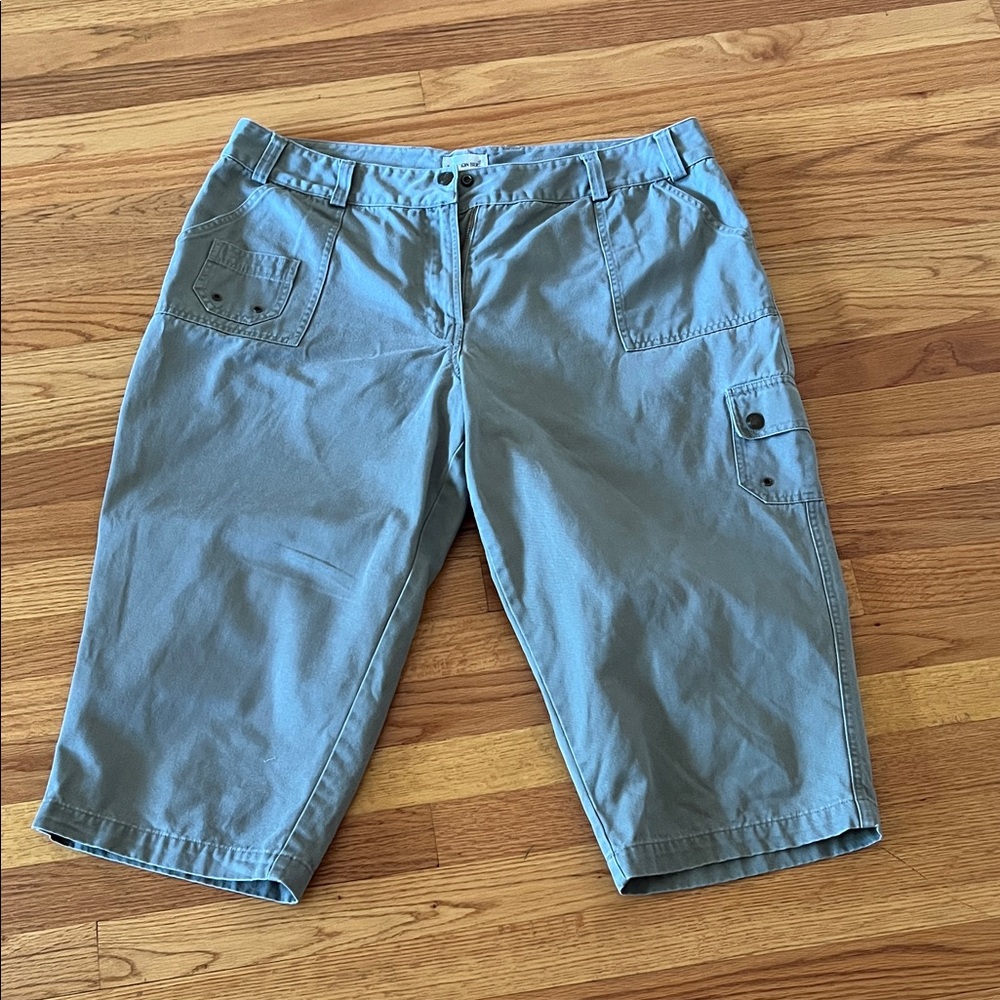 Fashion Bug Women's Green Cargo Jorts  20W